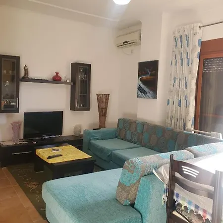Beachside Apart Appartamento Durrës